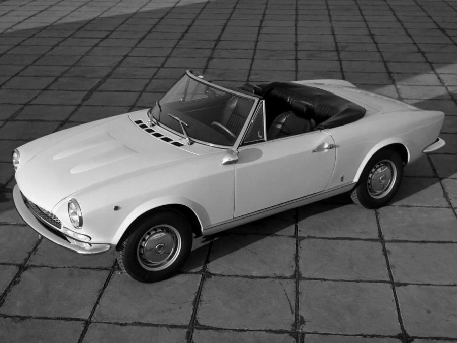  Fiat 124 Sport Spider 1969 года  (фото 6 из 10)